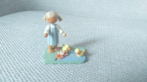 Flade figur mädchen mit - flade,
