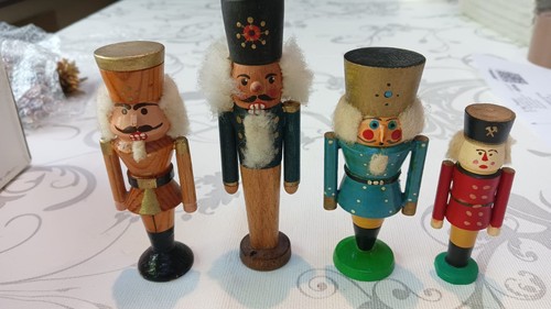 Diverse holzfiguren figuren - 4,